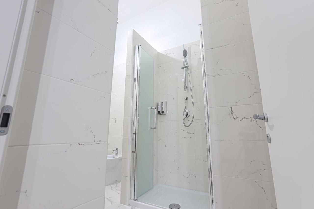 B&B La Fenice Suite Salerno Bagian luar foto